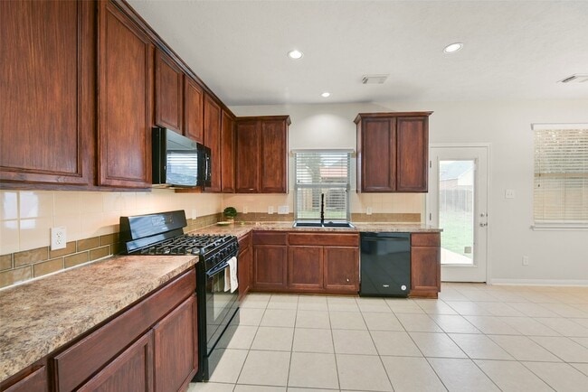 Building Photo - 7514 Boxwood Ridge Ln