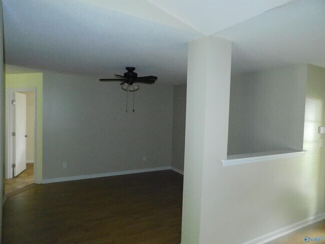 Building Photo - 134 Kendrick Ln