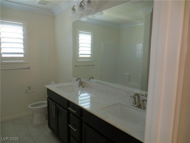 Building Photo - 134 Lomita Heights Dr