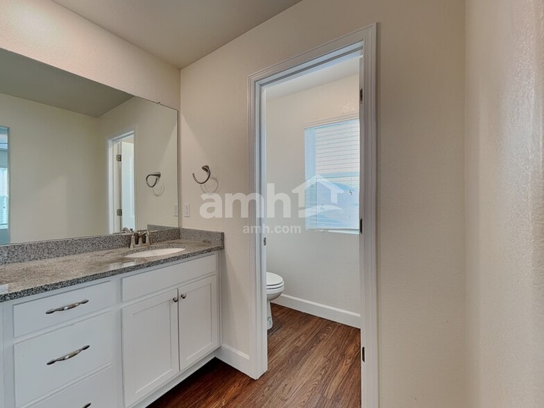 Building Photo - 4419 Crestone Peak St