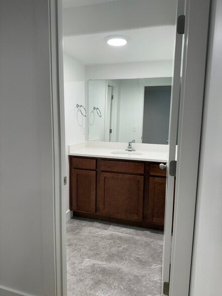 Building Photo - 3962 W 1000 N