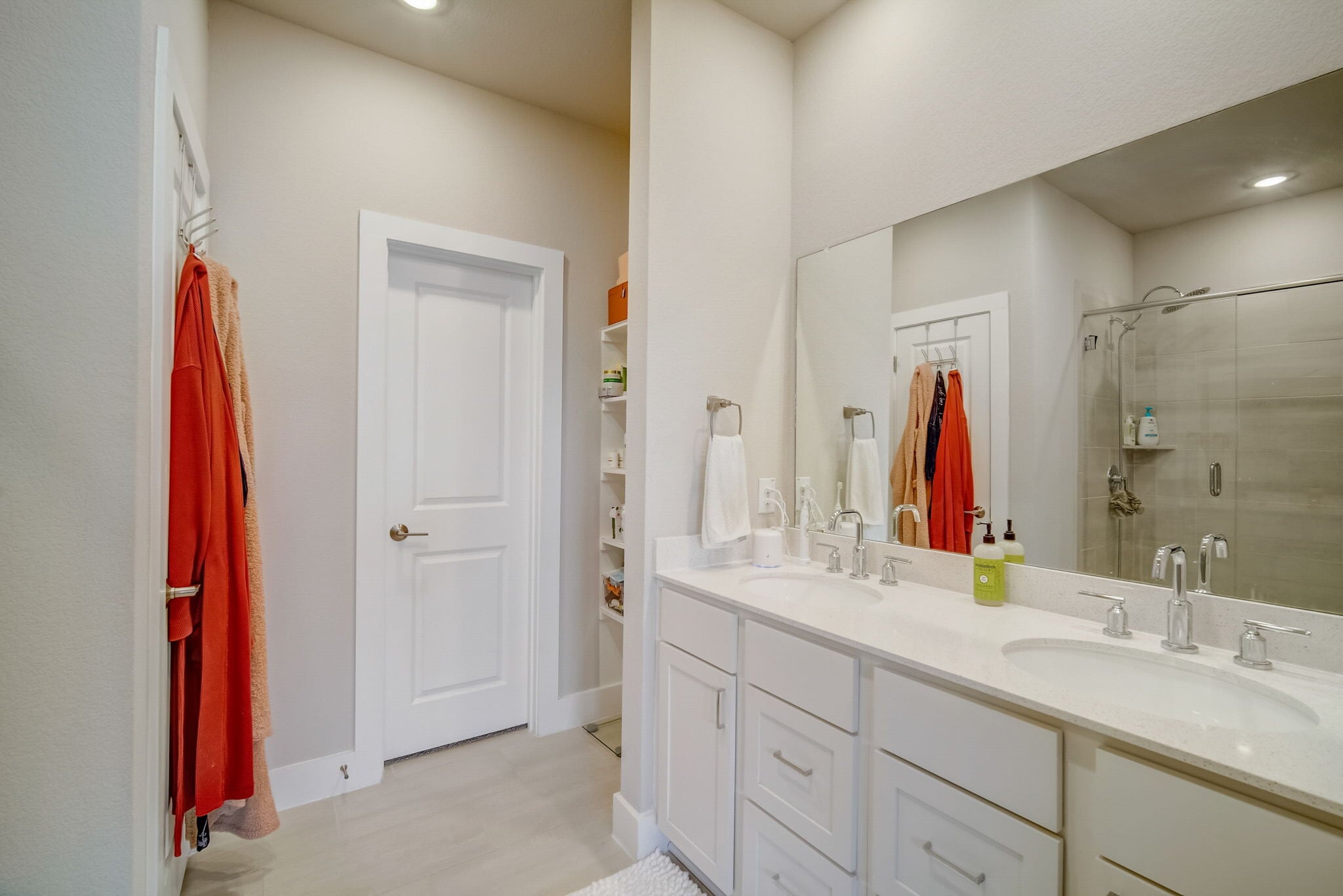 Building Photo - 5407 Jason Dr