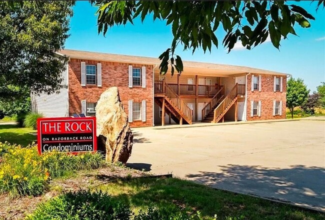 Primary Photo - 1437 Sligo St