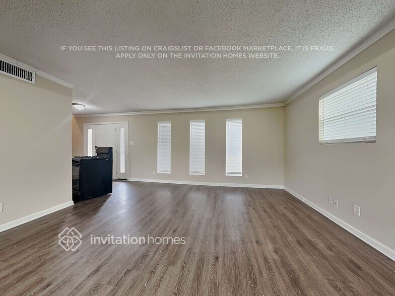 Building Photo - 1108 Mildred Ln