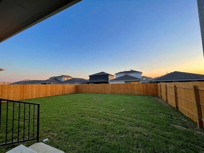 Building Photo - 152 Gablynn Cv