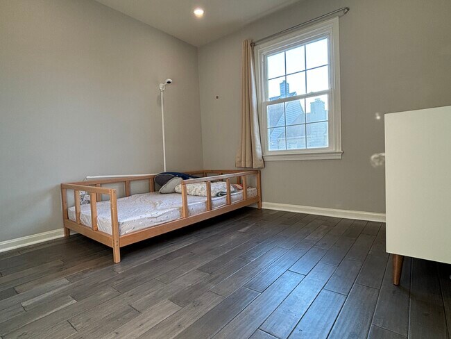 Building Photo - 2057 Pieris Ct
