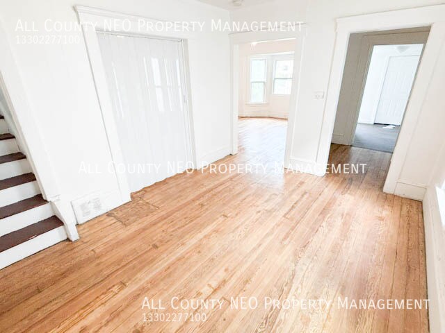 Building Photo - 519 E 103rd St
