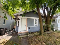 Building Photo - Charming 2-Bedroom Home Near Five Points