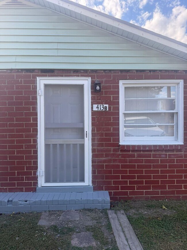 Cohen St. - 413 Cohen St