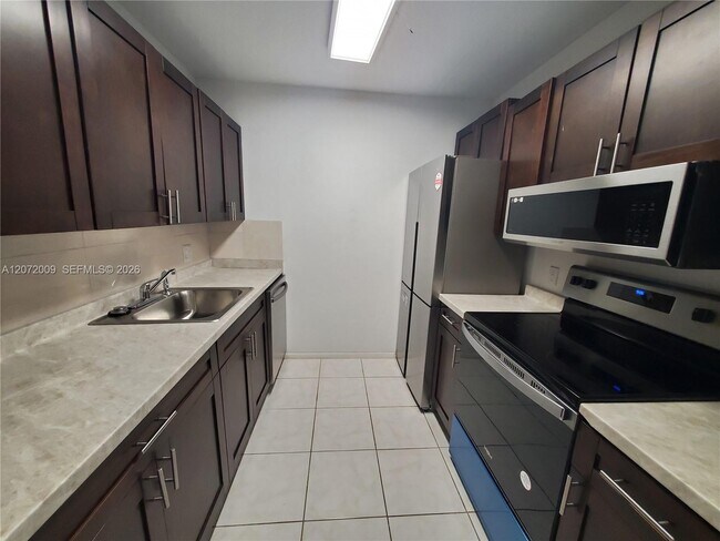 Building Photo - 251 SW 132nd Way