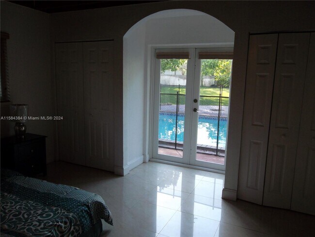 Building Photo - 7701 SW 118th St