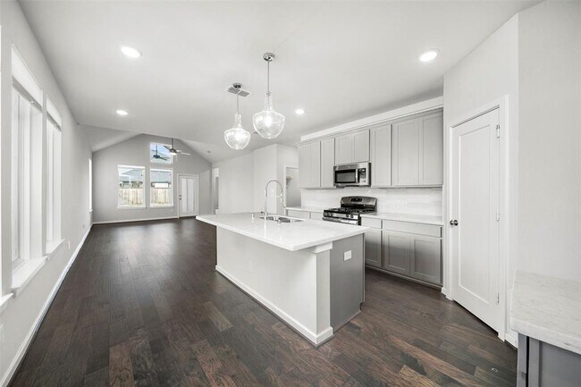 Building Photo - 15642 Dark Sky Trail