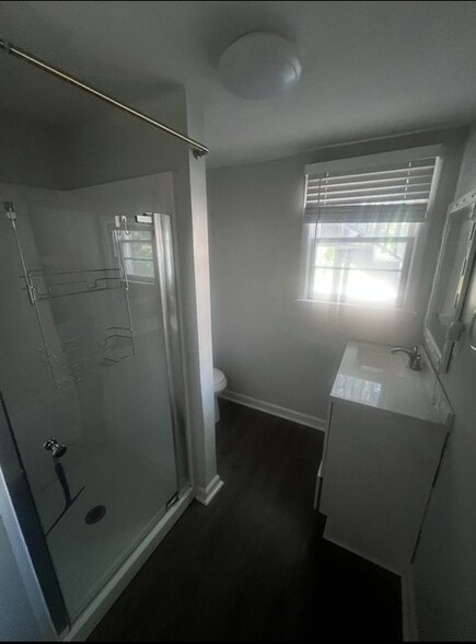 Bathroom - 1305 Stratford Ave