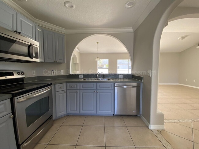 Building Photo - 311 Baccarat Ct