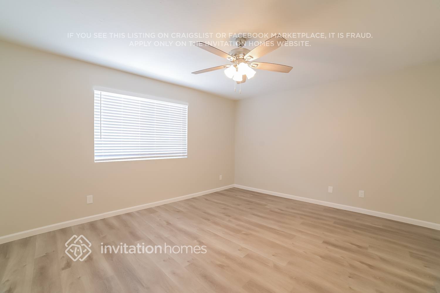 Building Photo - 3608 W Grovers Ave
