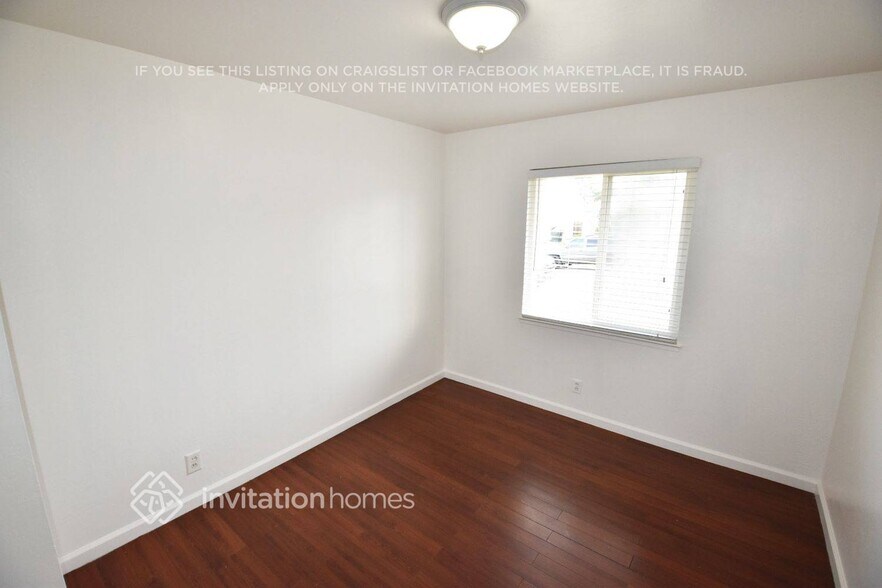 Building Photo - 6813 Weddigen Way