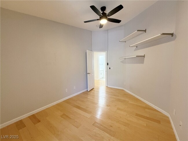 Building Photo - 3744 Crescent Canyon St