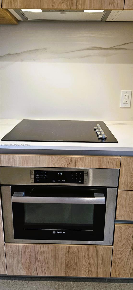 Building Photo - 601 N Miami Ave