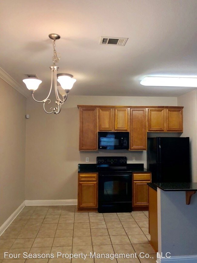 Building Photo - 2 br, 2 bath House - 1276 Tropical Cove