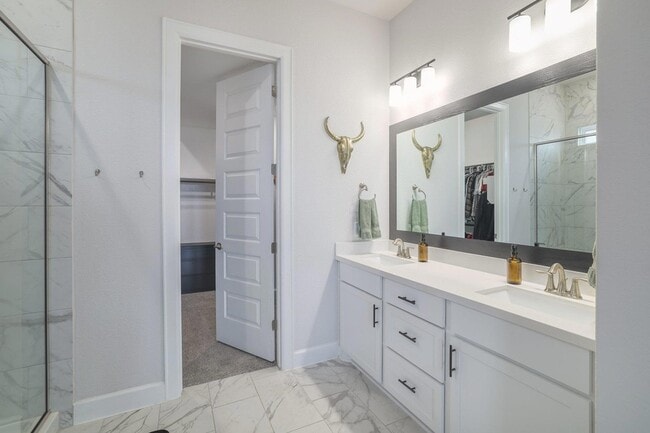 Building Photo - 4906 Seadrift Dr