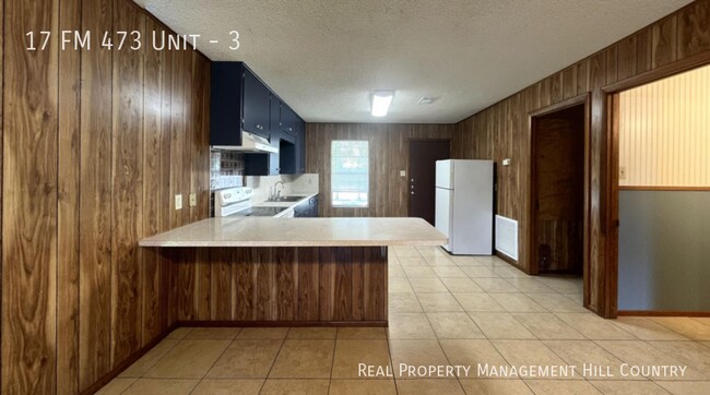 Building Photo - 17 Ranch to Market Rd 473
