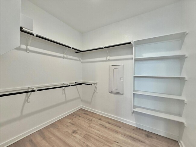 Building Photo - 2109 Gabriels Horn Rd