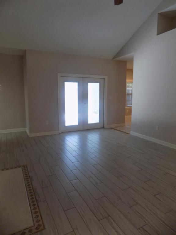 Building Photo - 1438 The Crossings