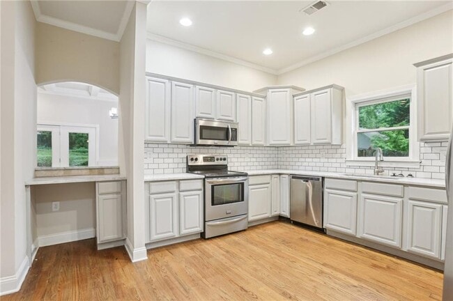 Building Photo - 274 Rocky Ford Rd NE