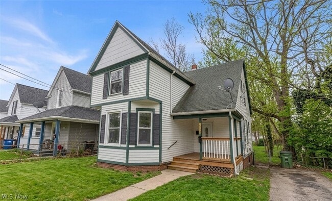 Building Photo - 1528 Newman Ave