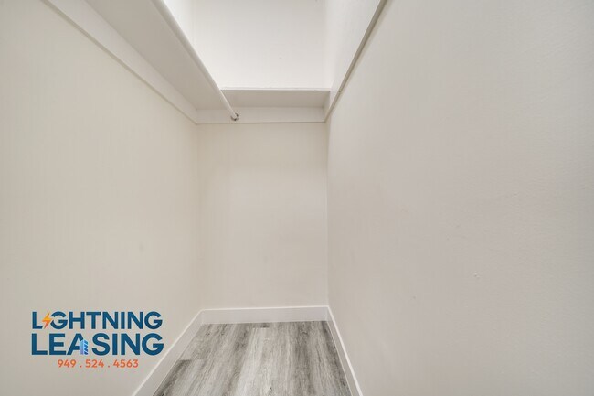 Building Photo - 147-143 Normandie Ave