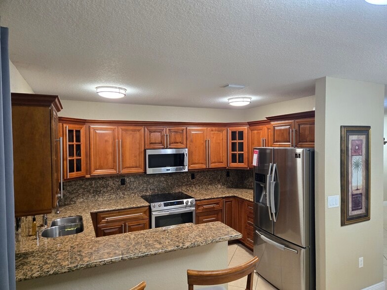 Building Photo - 14522 SW 29th Ter