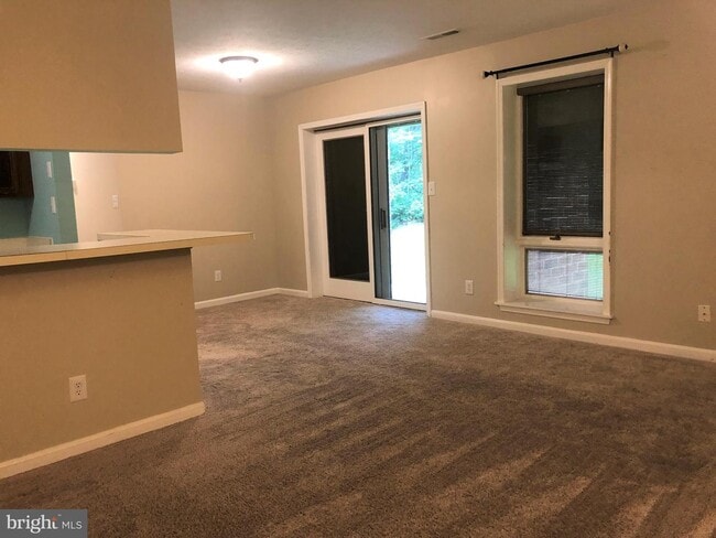 Building Photo - 23240 Chestnut Oak Ct