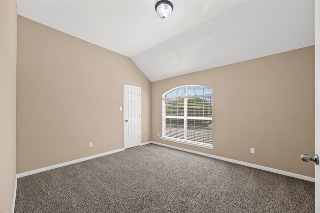 Building Photo - 27110 Kelsey Woods Ct
