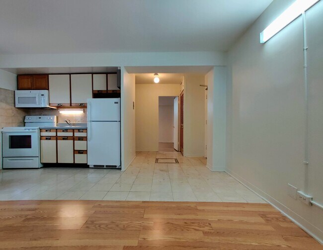 Building Photo - 4980 N Marine Dr