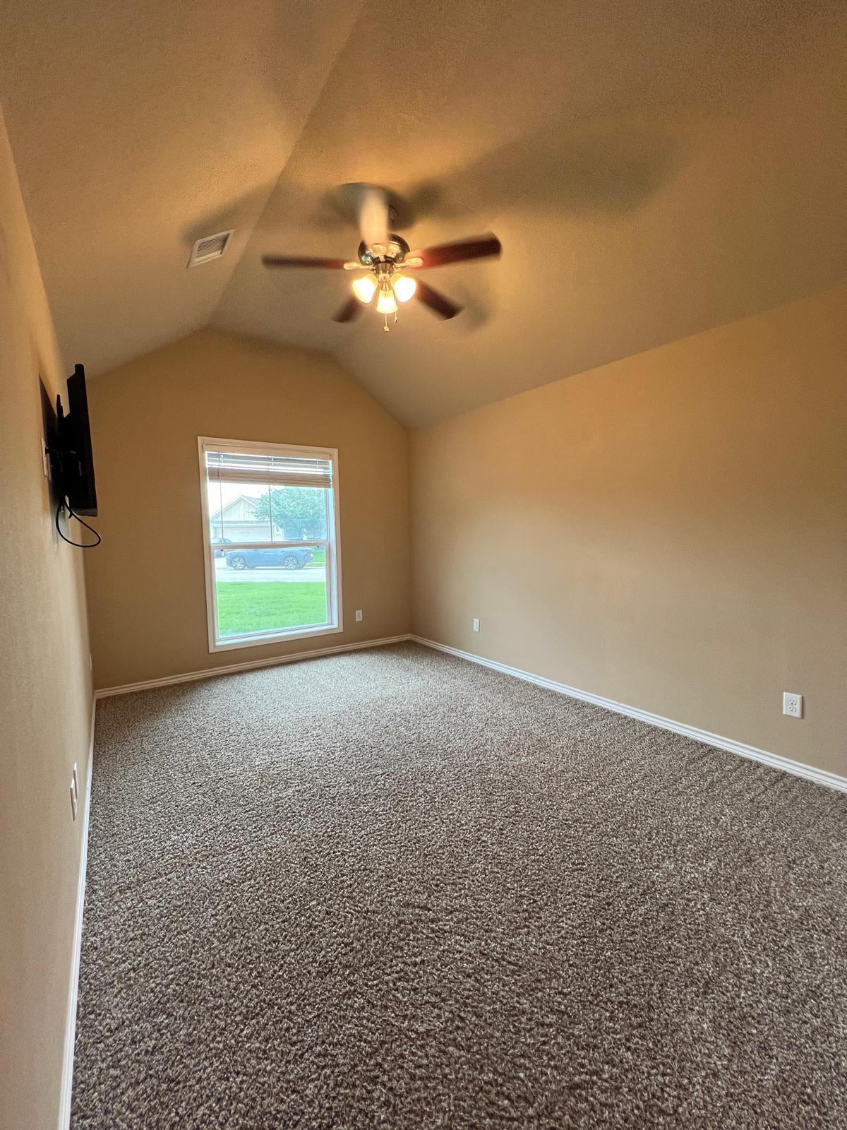 Building Photo - 3601 Davidson Dr