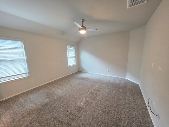 Building Photo - 9257 Inland Leather Ln