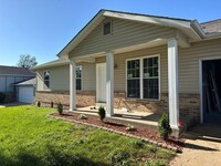Building Photo - 3 Bed House in St. Peter's MO