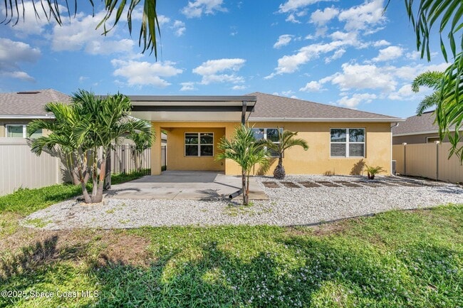 Building Photo - 899 Forest Trace Cir