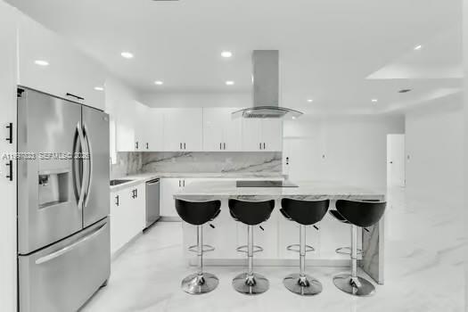 Building Photo - 4127 NE 30th St