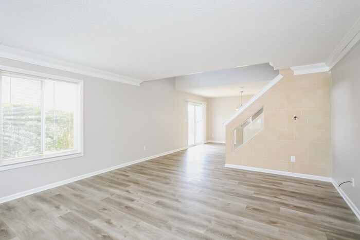 Building Photo - 2753 Grand Fir Dr