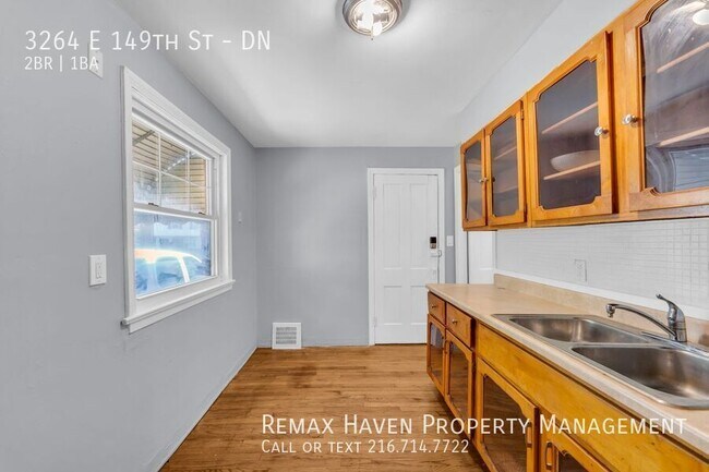 Building Photo - 3264 E 149th St