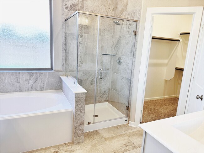 Building Photo - 967 Malibu Shr Ln