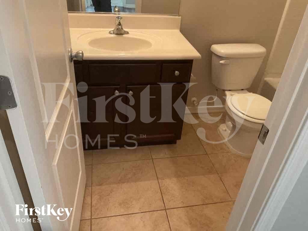 Building Photo - 13311 E Tumbleweed Ln