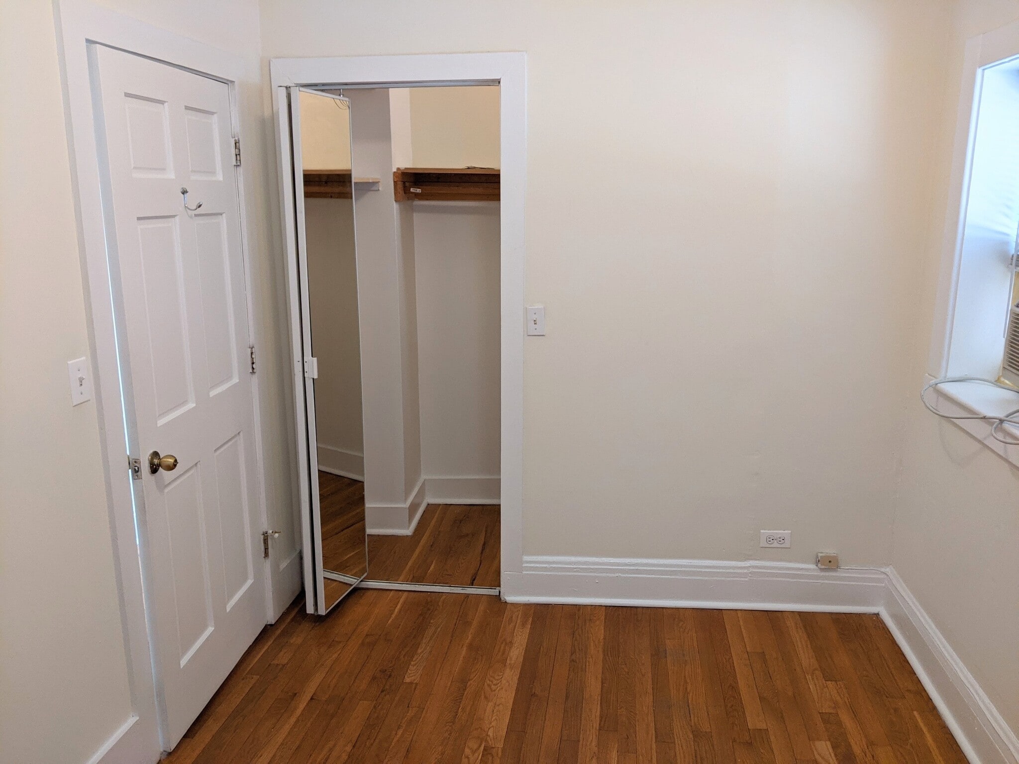 Building Photo - 1308 Sherman Ave