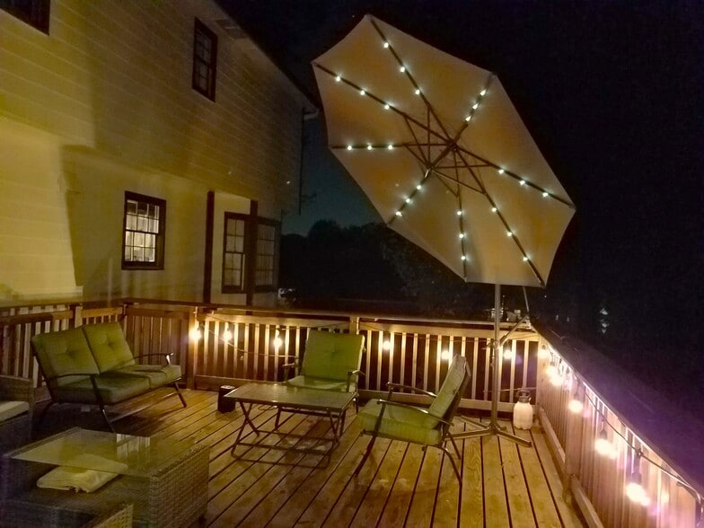Rear Deck - 4360 Elegance Dr
