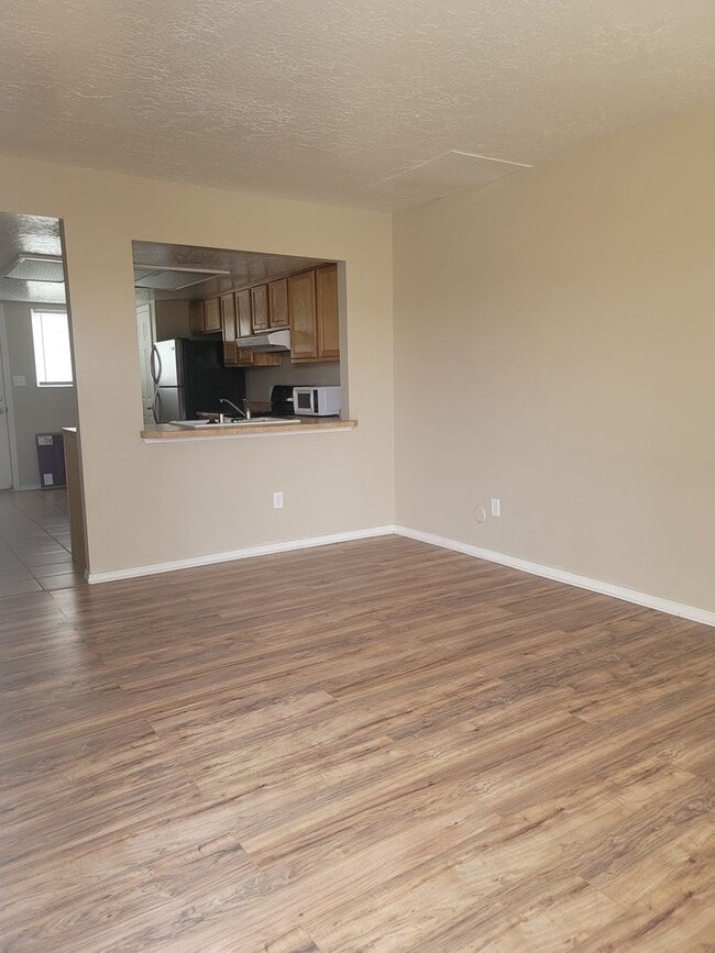 Building Photo - 88 Parque De Oeste Dr