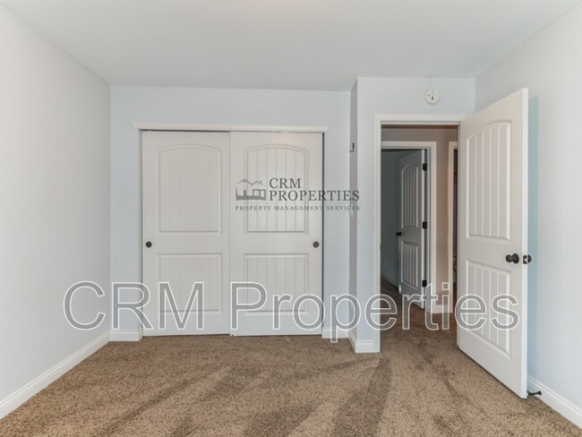 Building Photo - 13052 Whitten Dr N