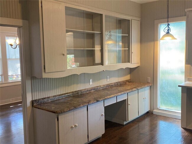 Building Photo - 4325 US-17