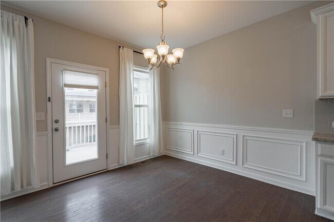 Building Photo - 416 Montclair Ct