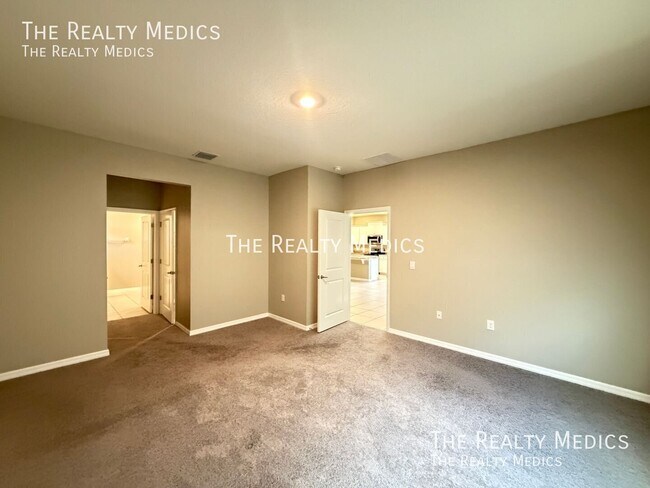 Building Photo - 8053 Penrose Pl